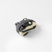 画像をギャラリービューアに読み込む, 9130 マグネットバックルスーツケースベルト