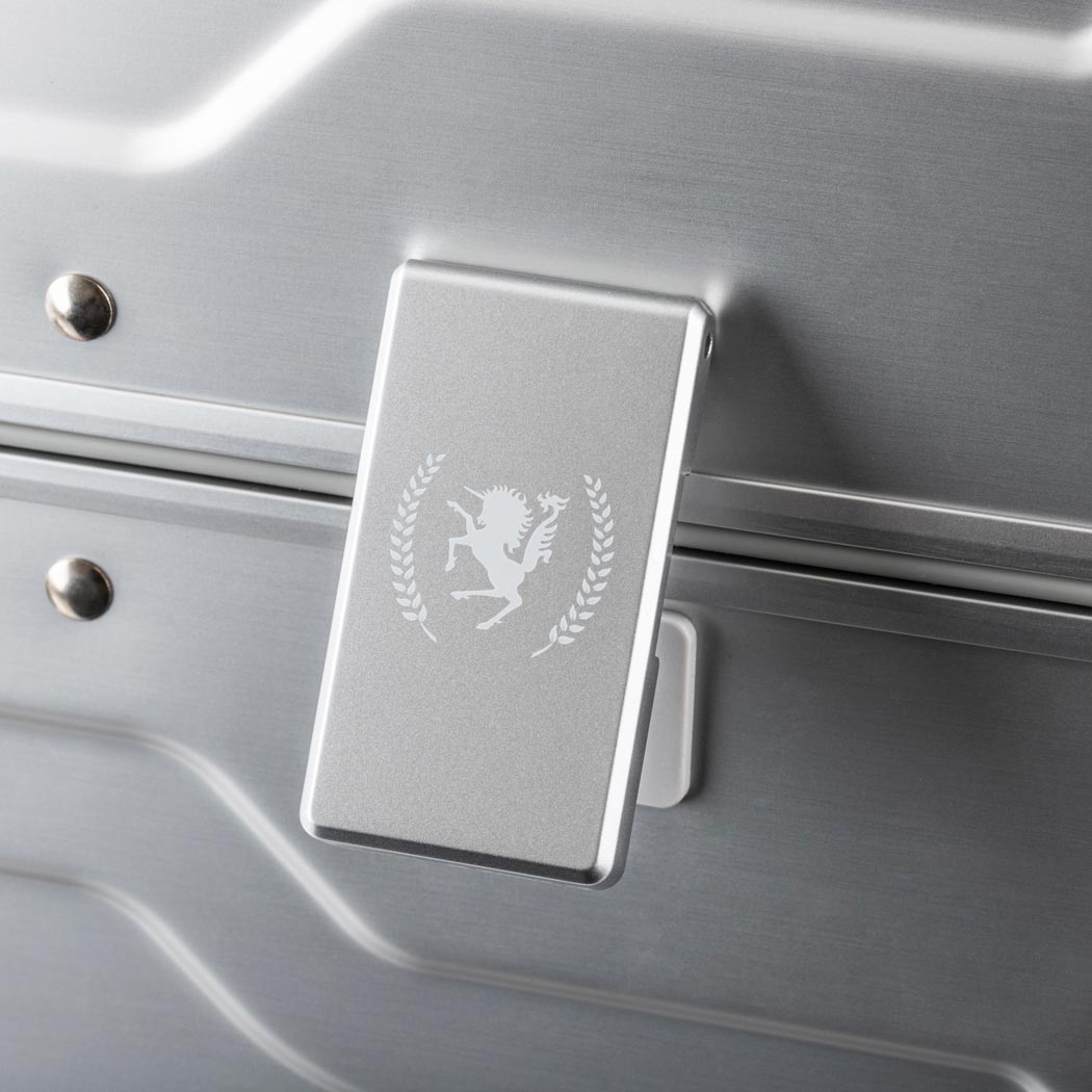 ブレイド アルミニウム Mサイズ ハードケース | 1513-61｜レジェンド