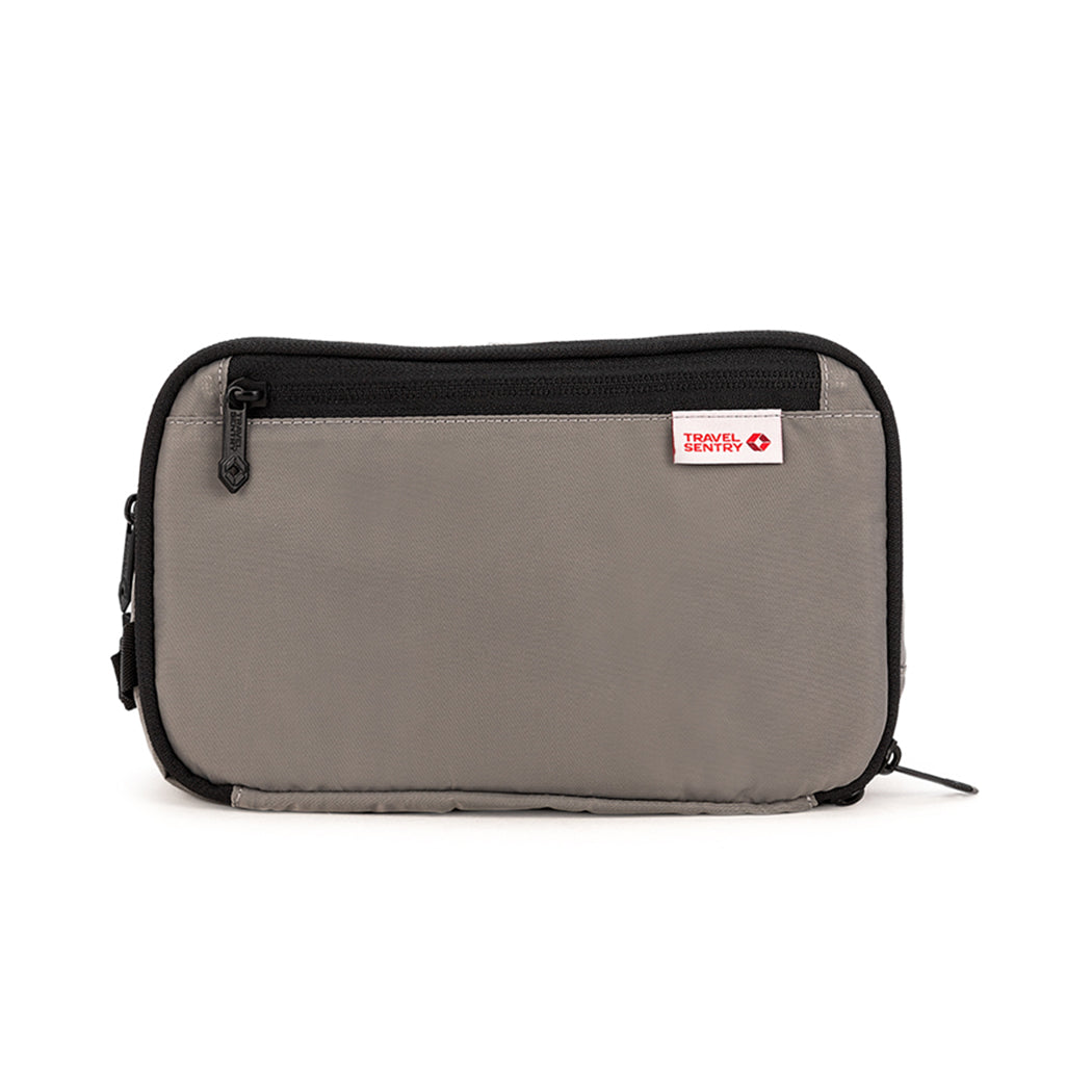 必需品の収納に。短距離トイレタリーバッグ【TRAVEL SENTRY】 | LEGEND