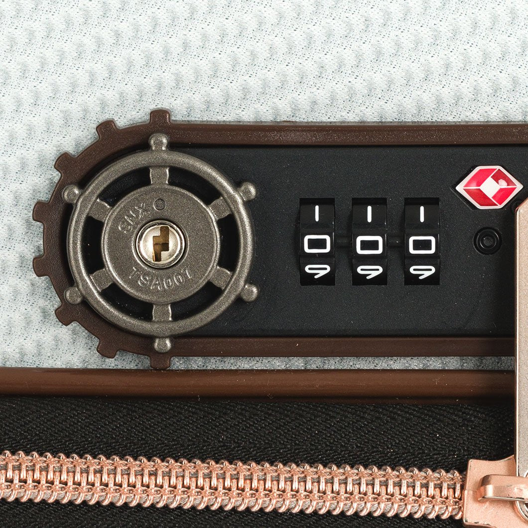 長期旅行に最適 大型スーツケース レジェンドウォーカー 8700-70