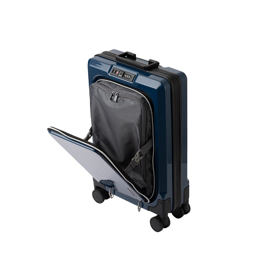 TUMI キャリーバッグ　2輪スーツケース　機内持込み可能サイズ